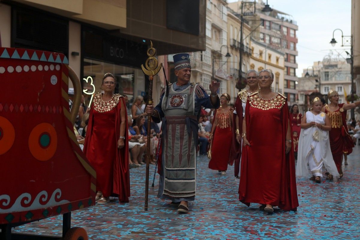 Todas las imágenes del Desfile General de Tropas y Legiones de este sábado en Cartagena