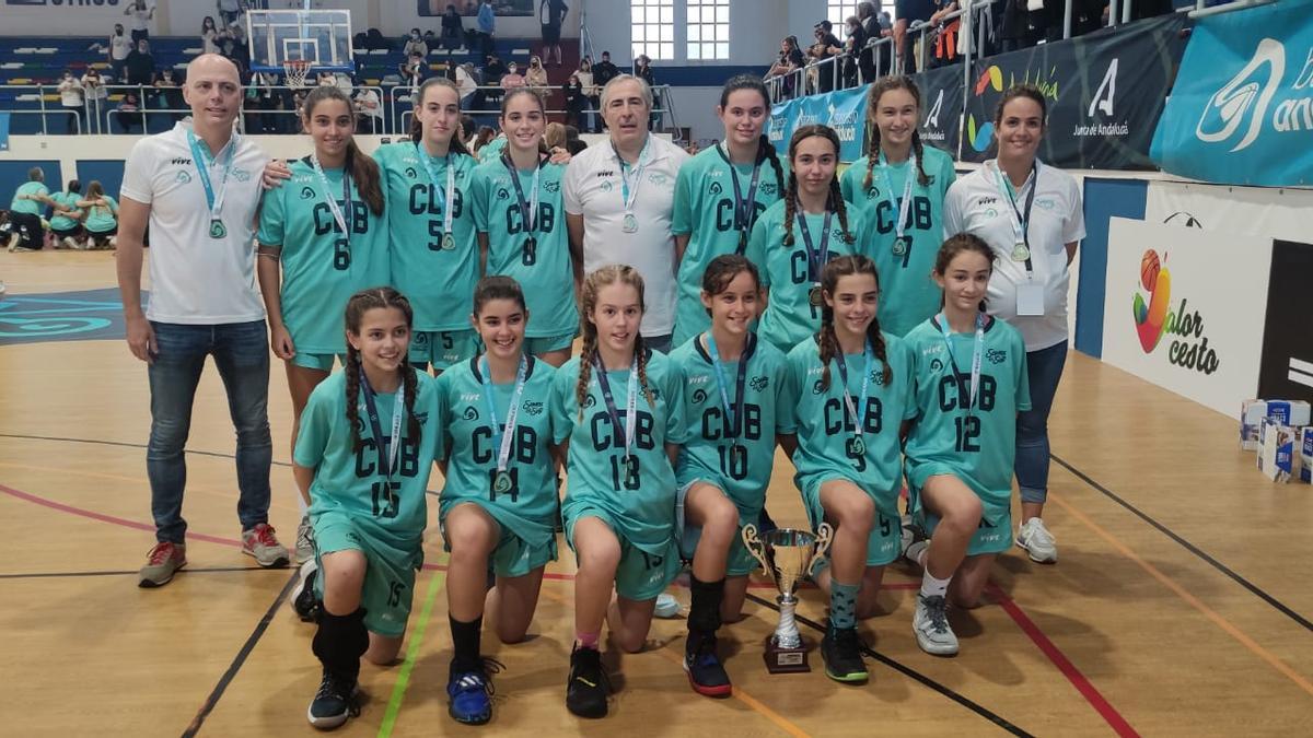 Componentes de la selección provincial infantil femenina que se proclamó campeona de Andalucía.