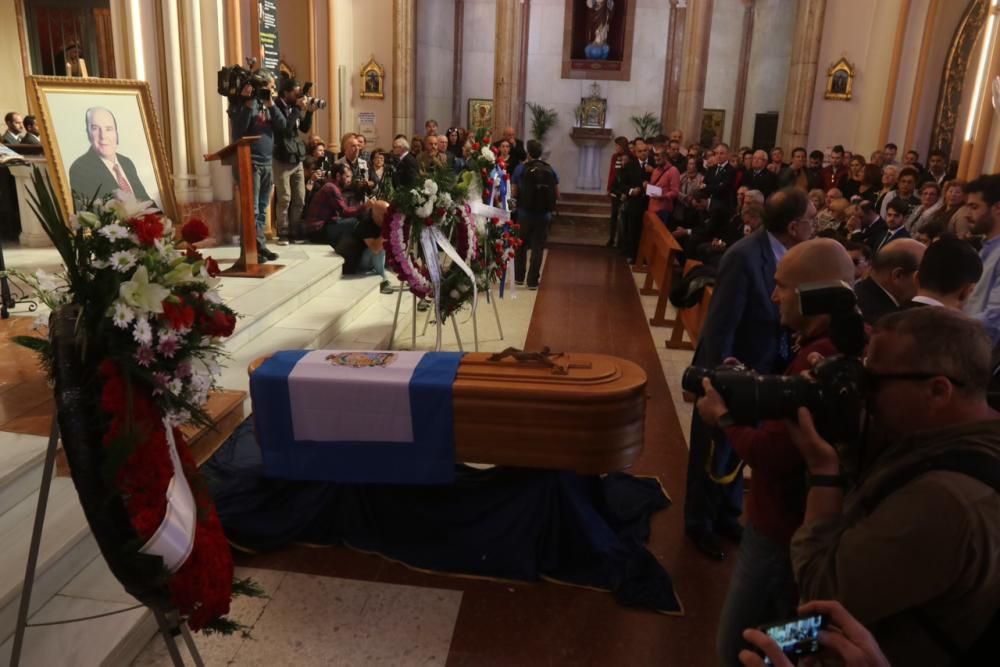 Funeral de Chiquito de la Calzada en La Trinidad