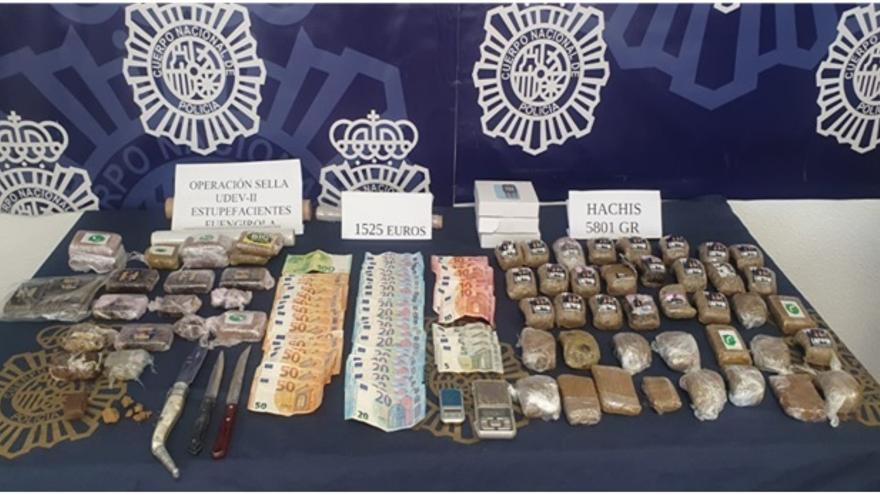 Detenidos tres hermanos por tener un punto de venta de drogas en Fuengirola