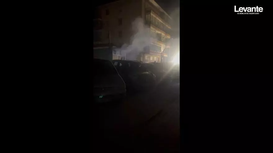 Incendio en un centro de transformación eléctrico en Alfafar