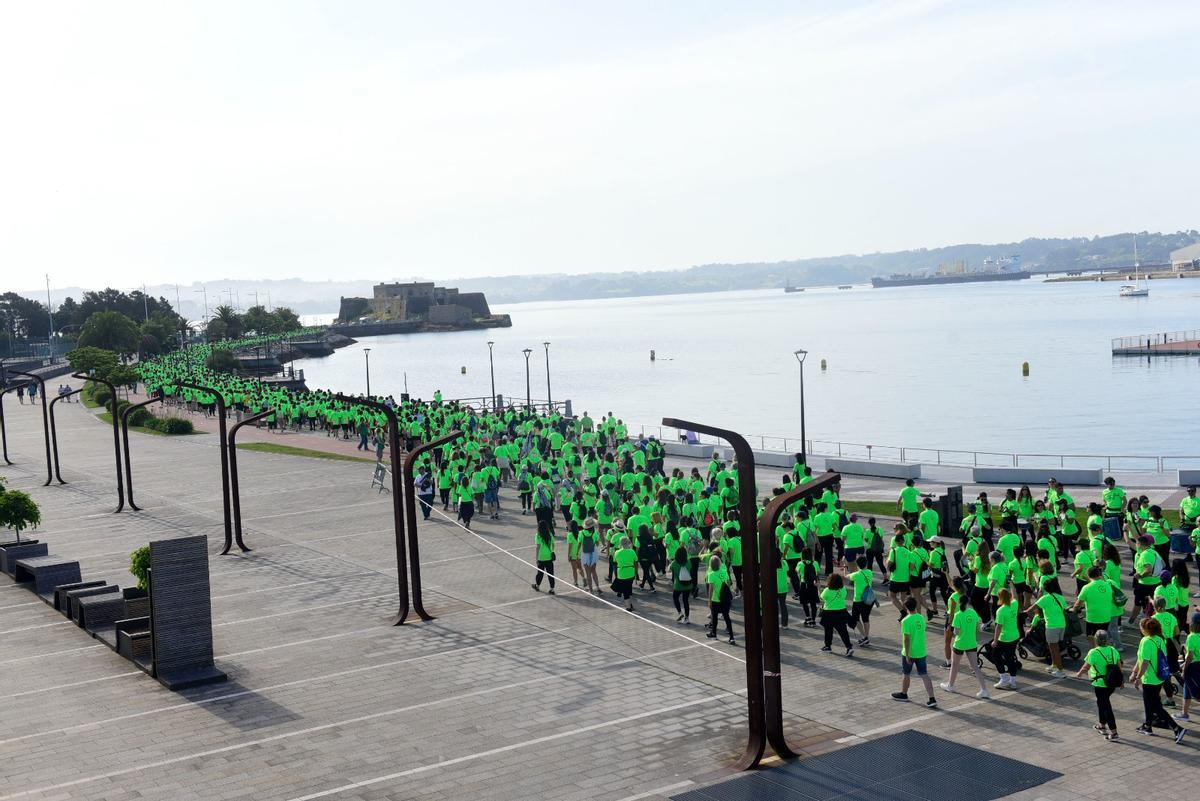 Marea verde contra el cáncer con más de 3.000 personas