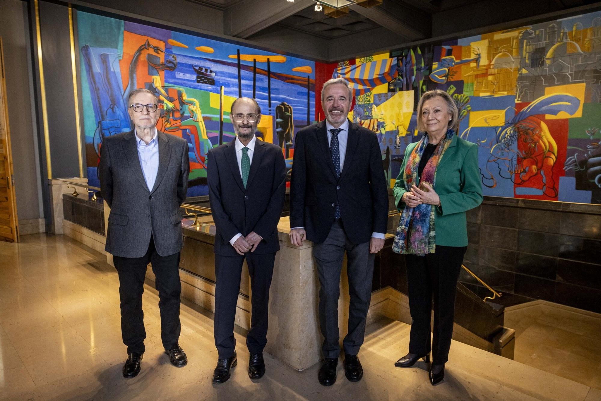 En imágenes | Jorge Azcón, Javier Lambán, Luisa Fernanda Rudi y Marcelino Iglesias charlan en el encuentro de presidentes de Aragón de EL PERIÓDICO DE ARAGÓN