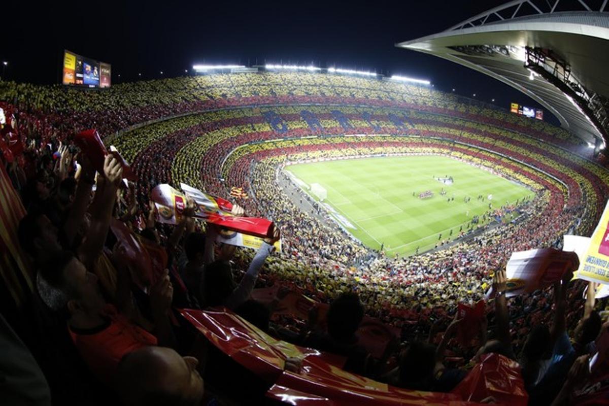 Mosaic en un partit Barça-Madrid al Camp Nou, disputat el novembre del 2012.