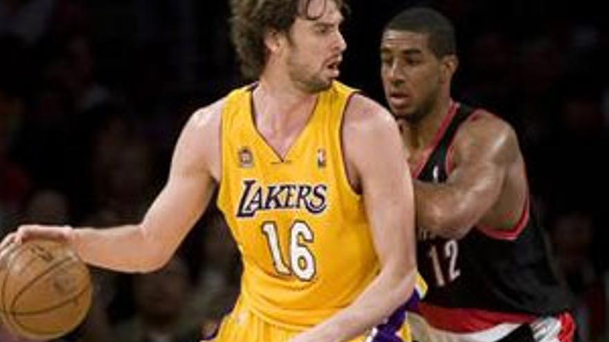 Gasol regresa con los Lakers tras recuperarse de su lesión