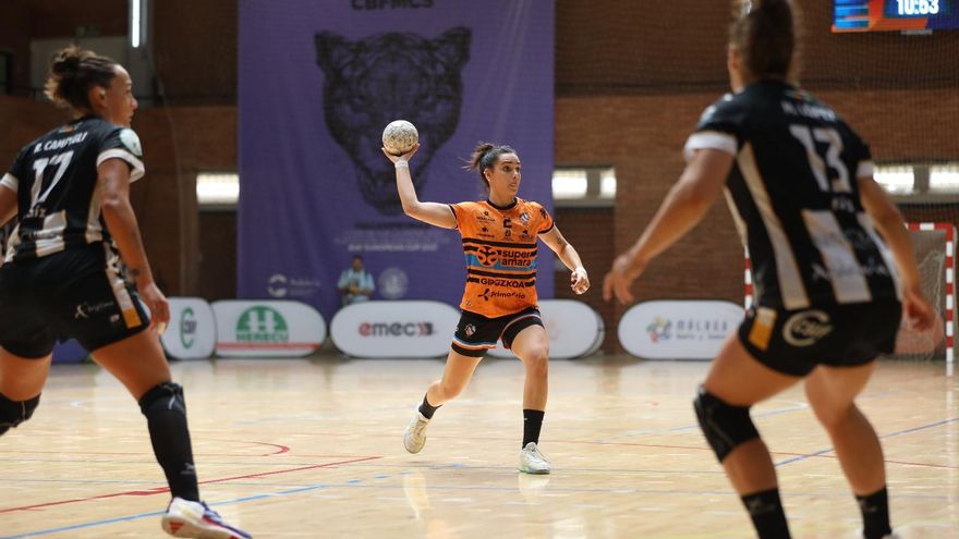 El Bera Bera  de Elba Álvarez elimina al Costa del Sol y buscará revalidar el título en la final