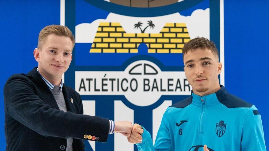 Armando renueva con el Atlético Baleares hasta 2024