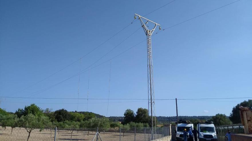 Una avería en un cable deja a 1.315 vecinos sin luz en Sant Joan