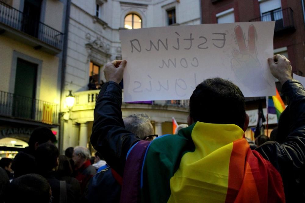 Concentració contra la homofòbia a Berga