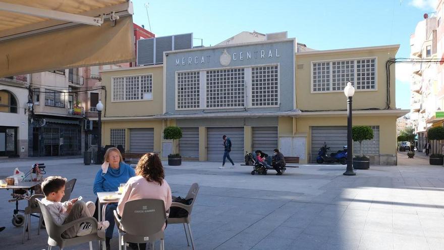 PSOE y Compromís apuestan por un mercado gastronómico para 2025 que se decidirá tras las municipales