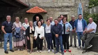 Los pensionistas de las comarcas de Deza y Tabeirós perciben entre 144 y 396 euros al mes por debajo de la media provincial