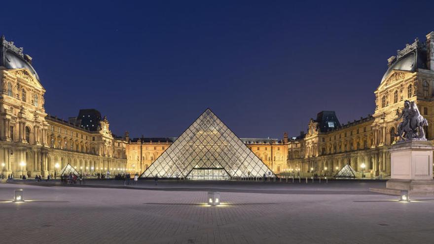 El museu Louvre de París