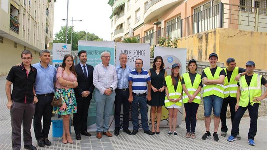 Varias personas con discapacidad trabajarán en las zonas ajardinadas