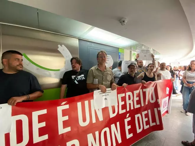 La CIG ocupa sedes de la Xunta y del Sergas contra la modificación del plan de control de las bajas médicas