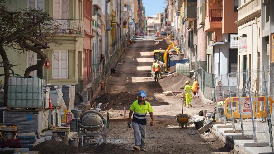 El PSOE defiende compensaciones para los comercios de La Rosa por las obras