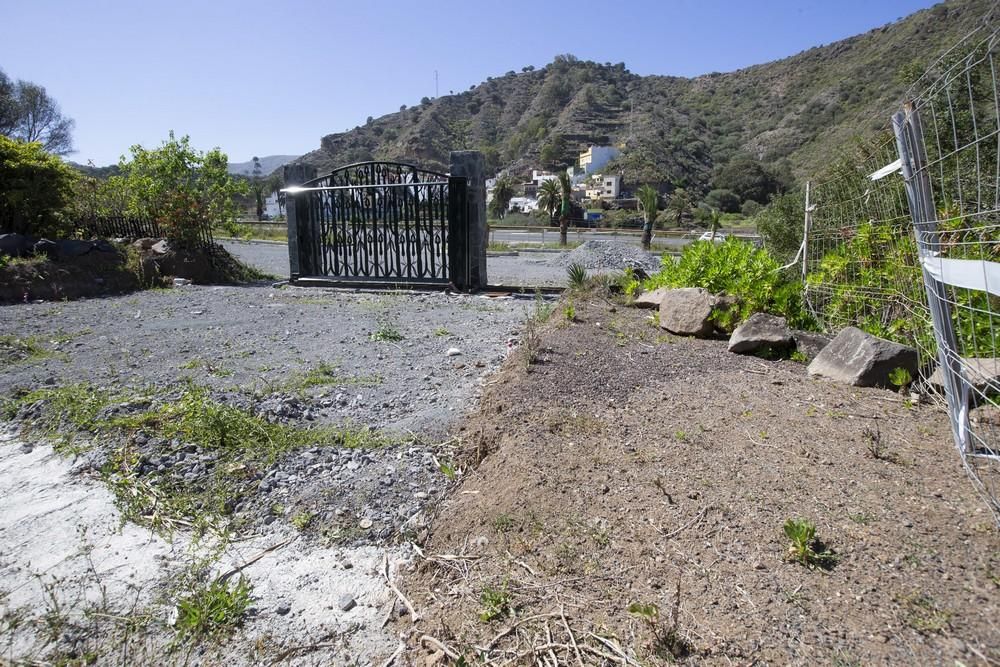 Obras paralizadas en el aparcamiento del Jardín Canario.