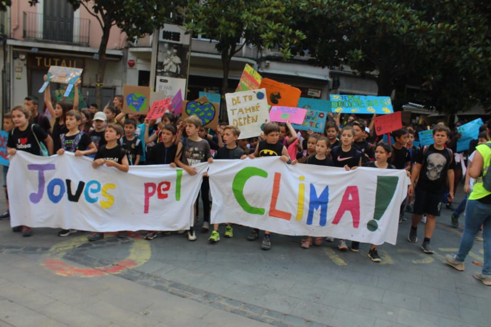 Escolars de Figueres contra el canvi climàtic