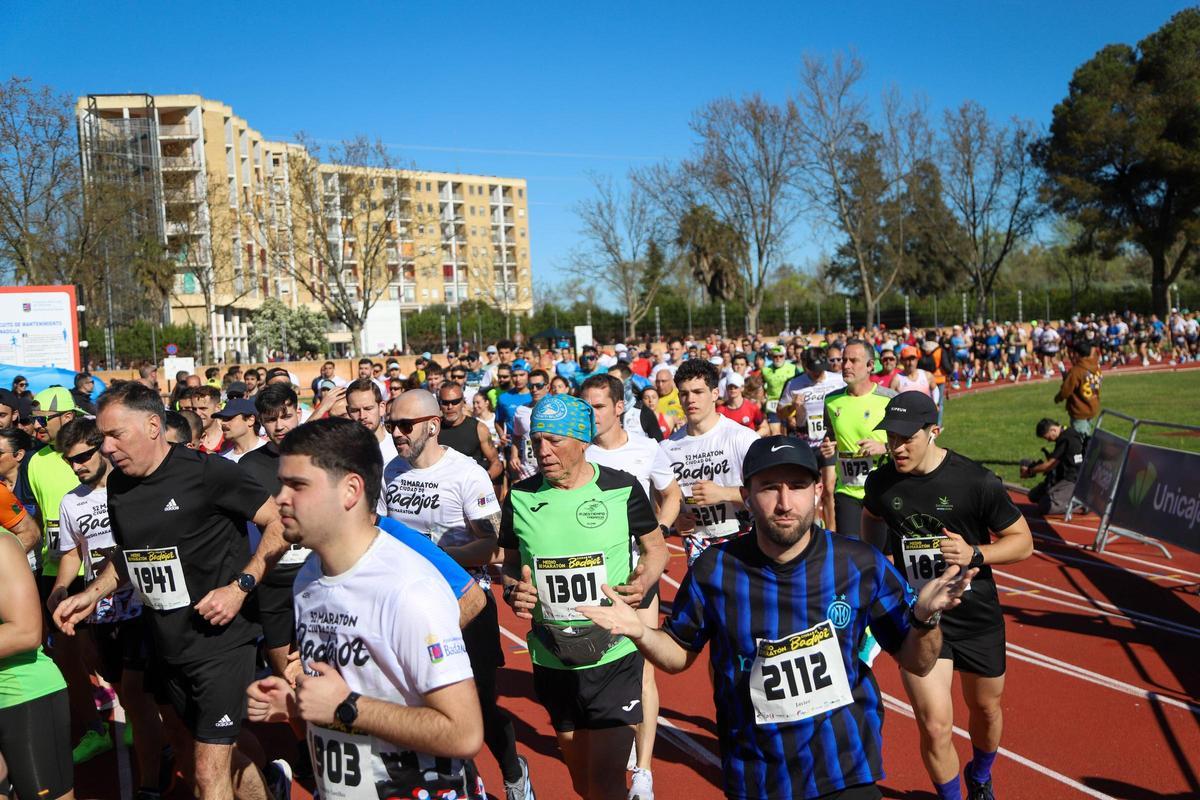 Fotogalería | Las mejores imágenes de la Maratón y Media Maratón 'Ciudad de Badajoz'