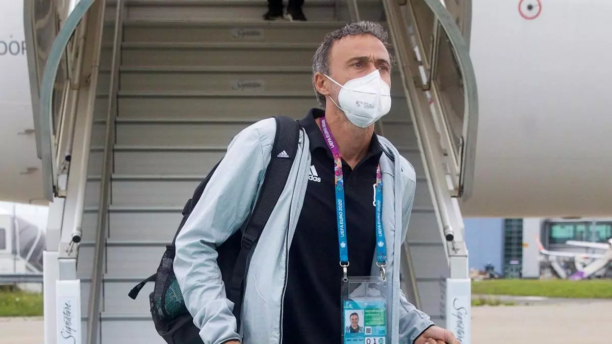 Luis Enrique asegura que sería mérito de los jugadores llegar a la final de la Eurocopa