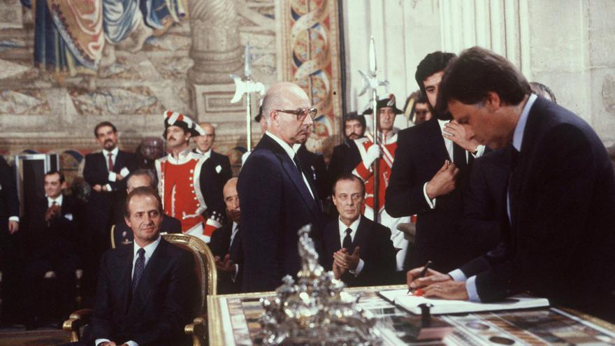 Euro, libre circulación, roaming, Erasmus: todo lo que la UE ha cambiado en España en 40 años