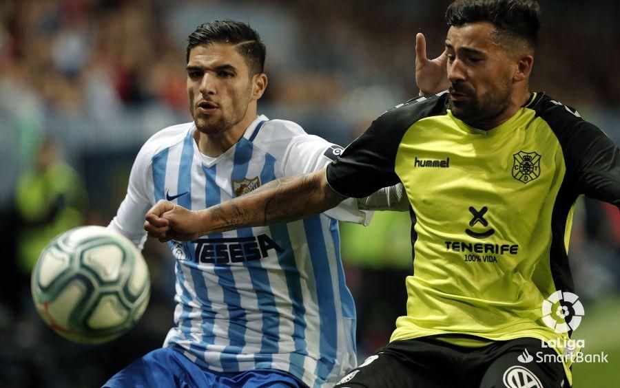 Partido del Málaga CF y el Tenerife en La Rosaleda.