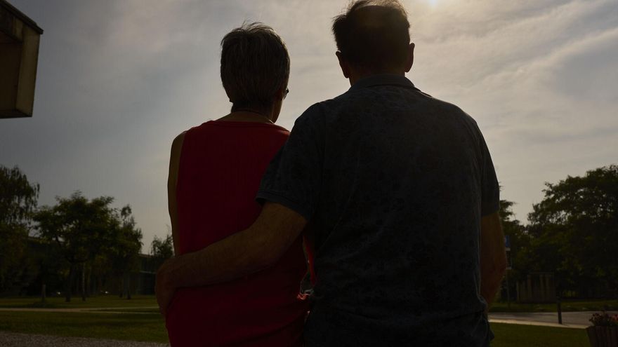 Familias de enfermos mentales graves sin tratar reclaman ayuda: &quot;A veces es tu vida o la suya, pero aguantas porque les quieres&quot;