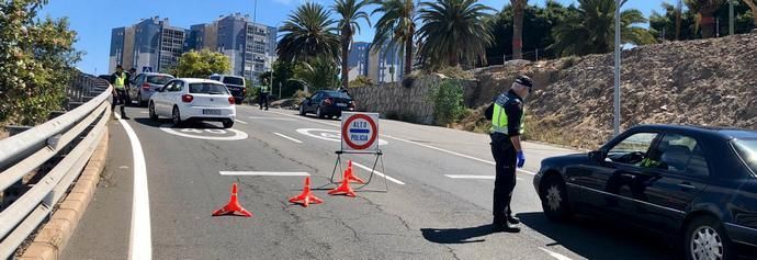 Coronavirus en Canarias | Continúan los controles en la capital para evitar desplazamientos innecesarios