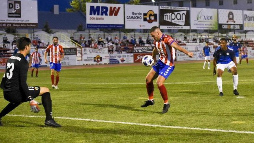 El Don Benito sufre para batir a un Cacereño muy rocoso (2-1)