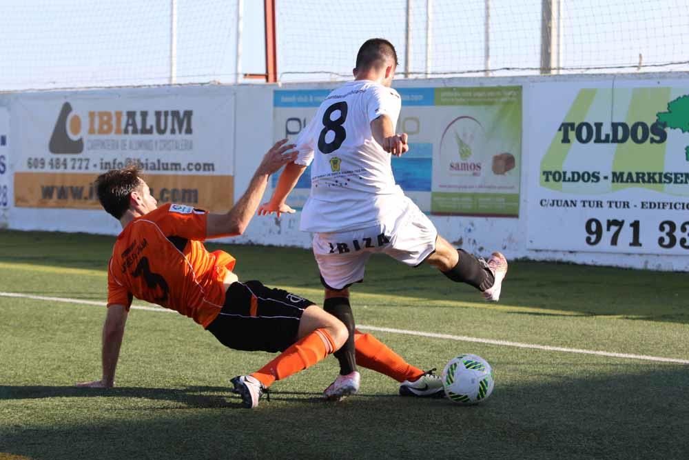 La Peña Deportiva se deja dos puntos tras empatar con el Platges de Calvià