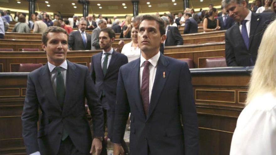 Casado y Rivera renuevan equipos para fortalecerse