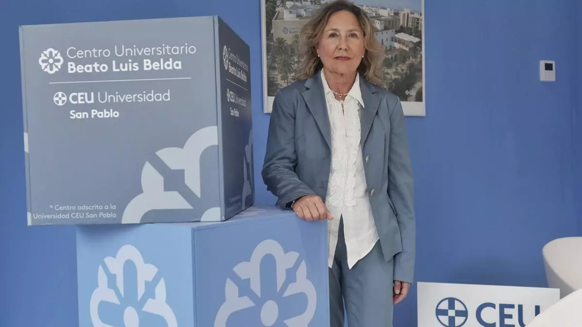 Antonia Sampol, directora del Centro Universitario Beato Luis Belda: "Sufrimos un déficit grave de profesionales en las islas, y el nuevo campus del CEU viene a captar talento"
