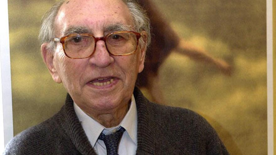 Fallece el teólogo Enrique Miret Magdalena