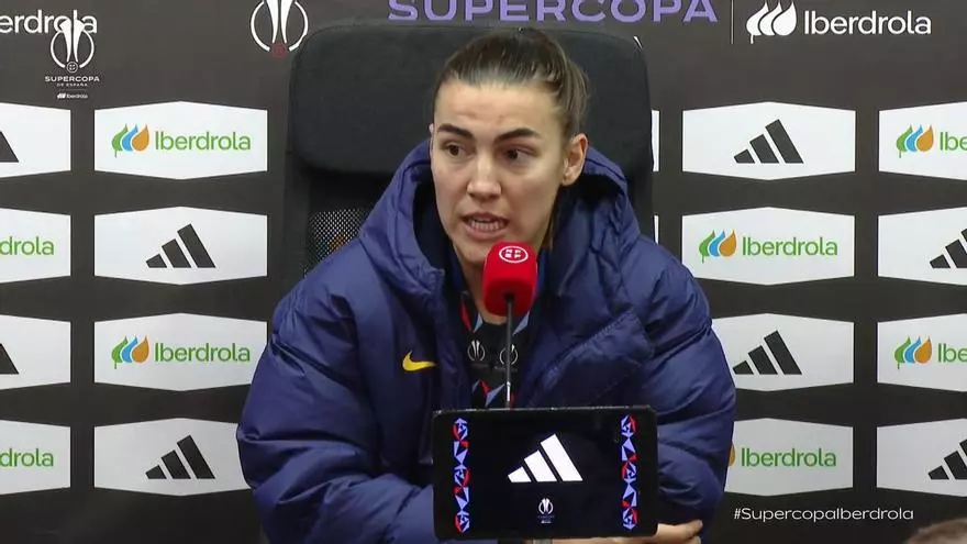 Patri Guijarro: "Hay que disfrutar de este primer título. Nuestro objetivo es ganarlo todo"