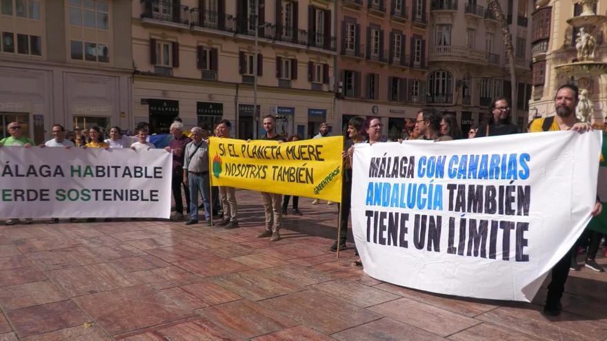 Málaga se &quot;solidariza&quot; con Canarias en contra del modelo turístico actual