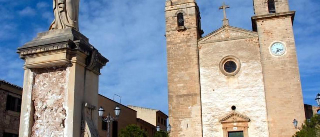 Panorámica de la plaza de Pina.