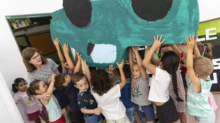 Los colegios de Alicante preparan sus "Fogueres Escolars"
