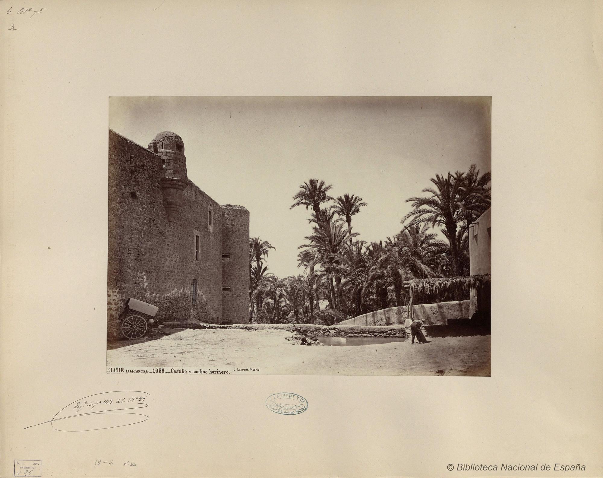 Elche. (Alicante), castillo y molino harinero.