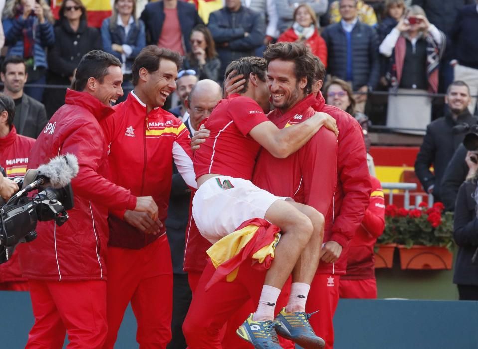 La celebración del equipo español de Copa Davis