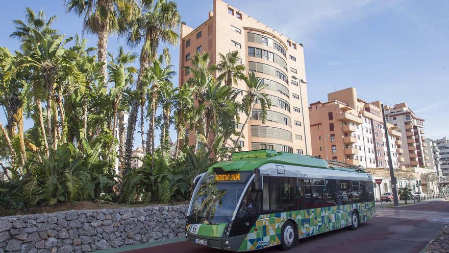 El Consell creará una línea de bus que conecte Almassora, Borriana y Vila- real con la UJI - Levante-EMV