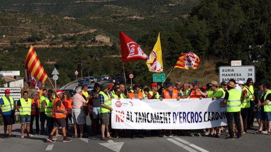 Protesta contra el possible tancament de la planta a Cardona