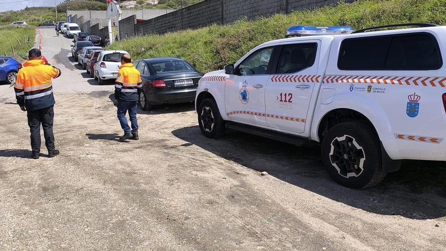 Rescatada una mujer tras quedar aislada por el mar en una zona de rocas en Muxía