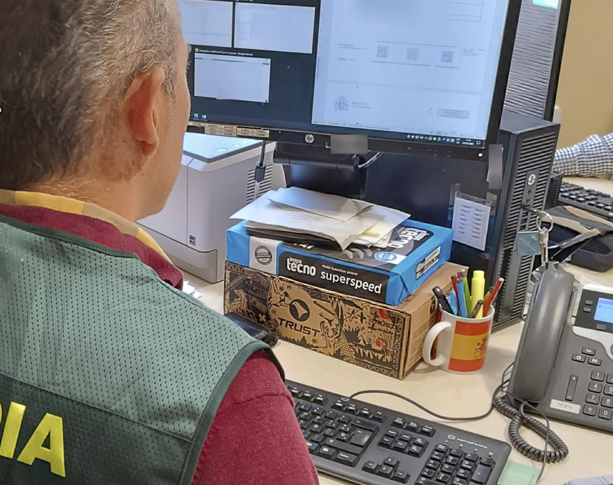 La Guardia Civil detiene en Cieza a un agente de seguros por una presunta estafa