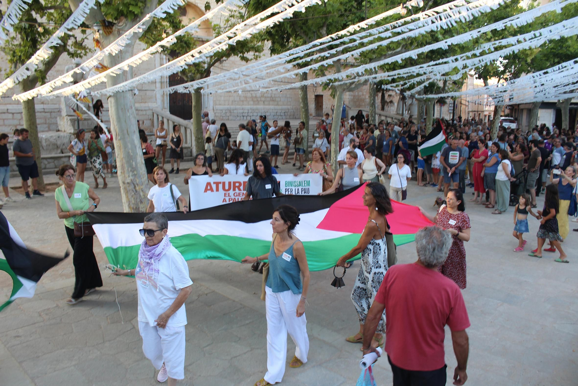 Binissalem sale a la calle para apoyar a Palestina
