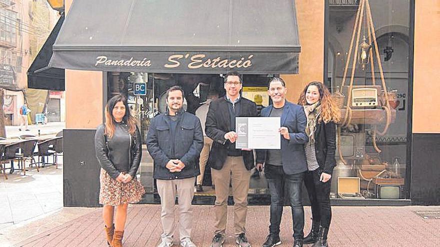 In der &quot;Panaderia S&#039;Estació&quot; gibt es leckere Gebäck nach traditionellen Rezepten