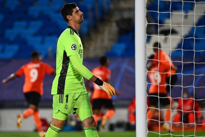 Las imágenes de la derrota del Real Madrid ante el Shakhtar Dontsk, de la primera jornada de la Liga de Campeones en el estadio Alfredo di Stefano