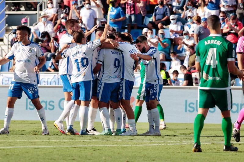 Partido de fútbol: CD Tenerife - Amorebieta