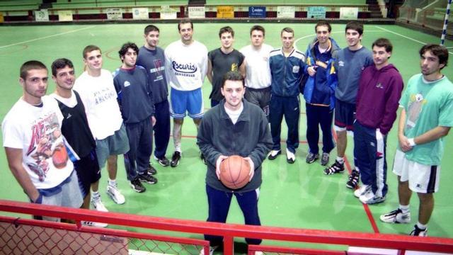 Miguel Gómez, durante su etapa como entrenador del EDM A Estrada. | EDM A ESTRADA