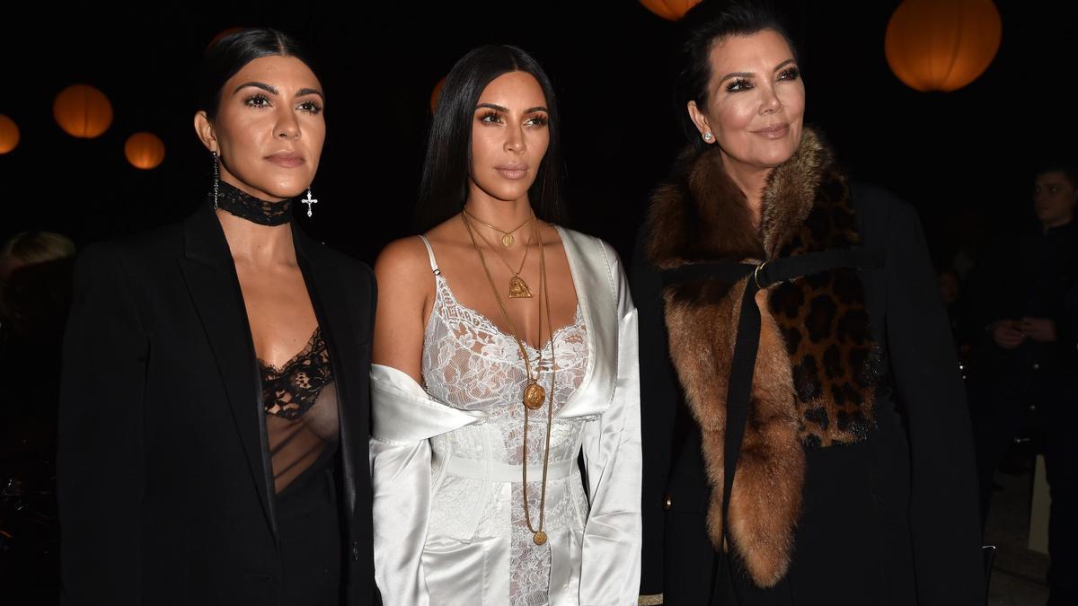 Tragedia en el clan Kardashian: Kris Jenner anuncia la muerte de su hermana pequeña (y se lía)
