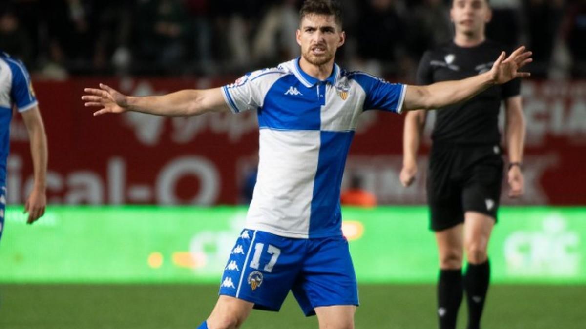 Coscia, atacante del Sabadell