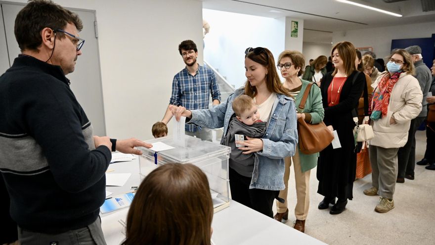 Galicia decide hoy quién presidirá la Xunta durante los próximos cuatro años